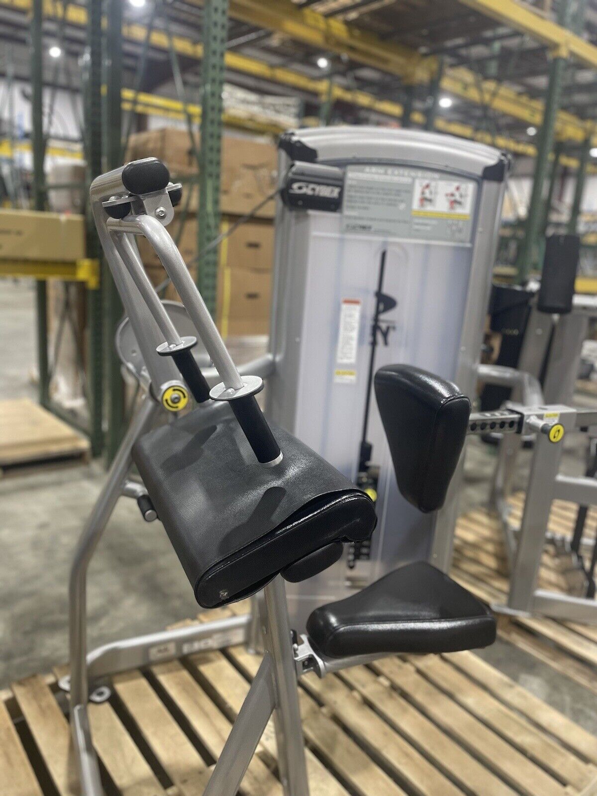 Cybex tricep machine hot sale